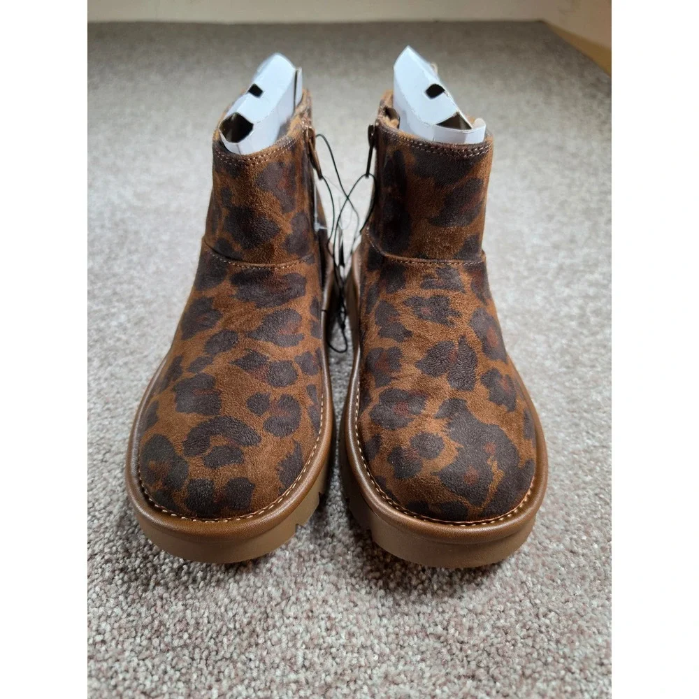 Universal Thread Womens Leopard Print Ankle Boots Side Zip Faux Fur Lined Size 6